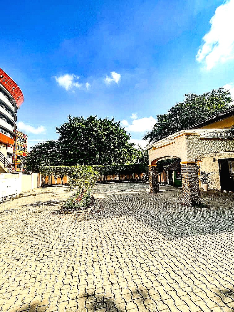 Capital Roost Hotel — photo 1